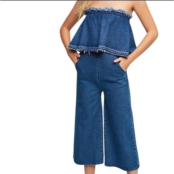 Anthropologie JOA Los Angeles Denim Strapless Jumpsuit With Frayed Hemline Med - Picture 2 of 9